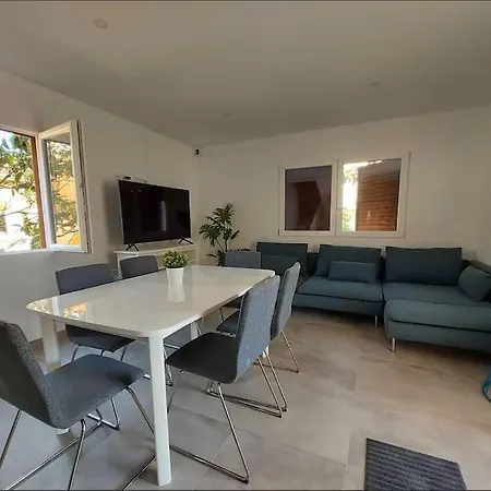 Дом отдыха Casa De Alquiler Playa *