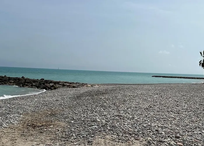 Дом отдыха Casa De Alquiler Playa Монкофар